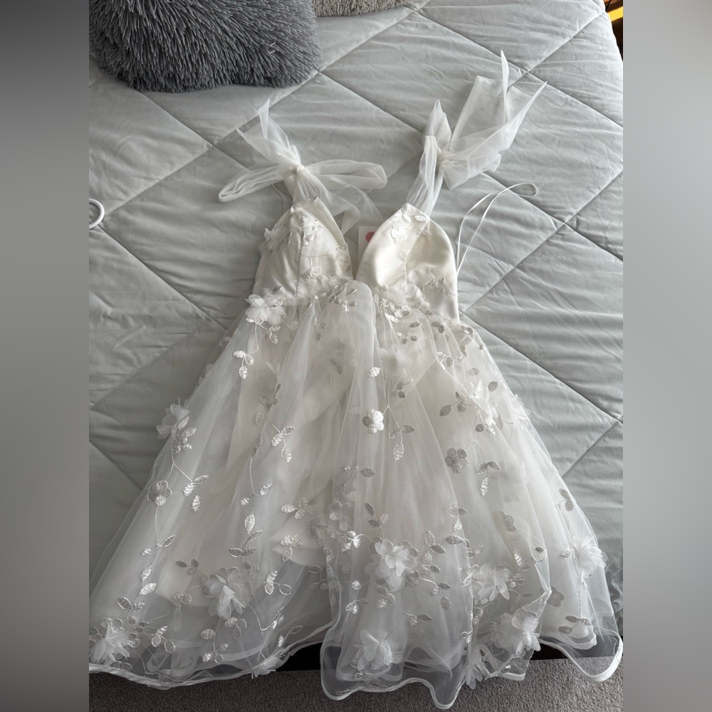 Brand New- white dress, perfect for engagement pictures or bridal shower!